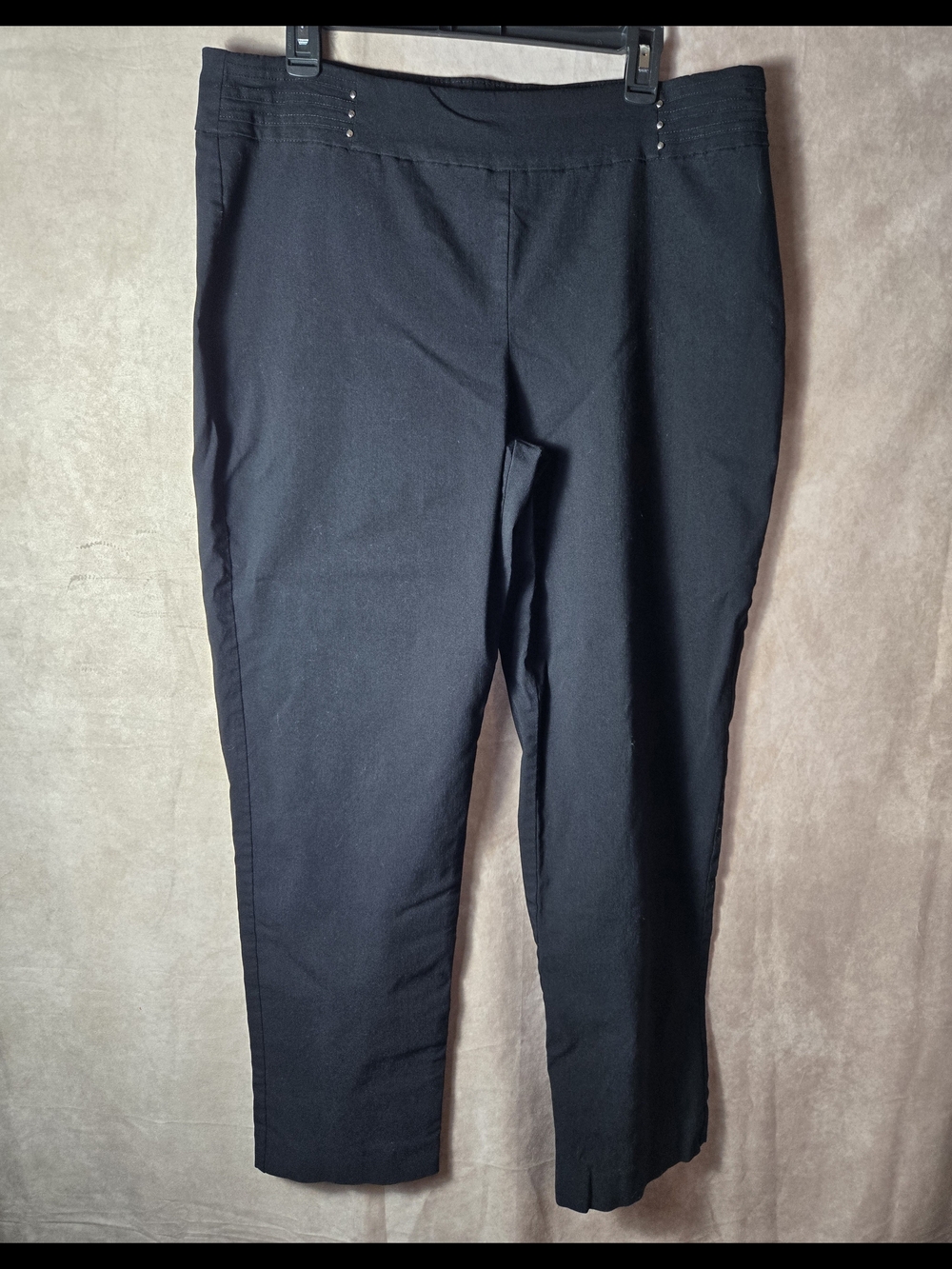 JM Collection Black Pull-On Ankle Pants with Branded Waist Label Sz Xl